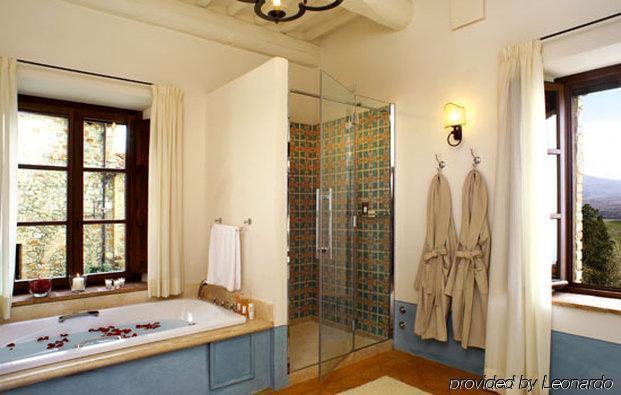 Castello Banfi - Il Borgo - Relais Et Chateaux Poggio alle Mura