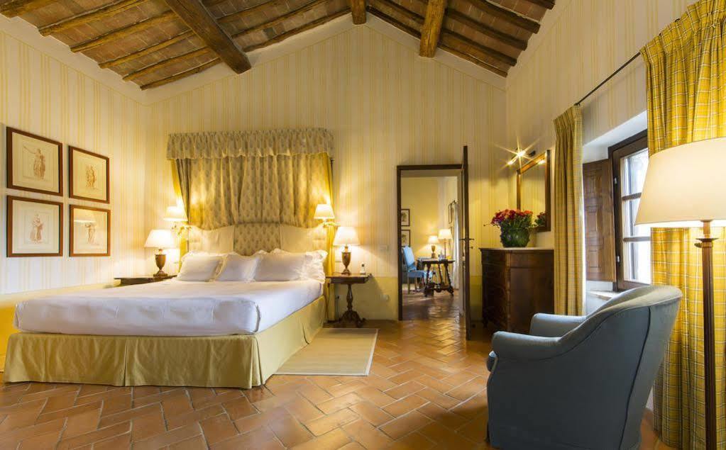 Hotel Castello Banfi - Il Borgo - Relais Et Chateaux