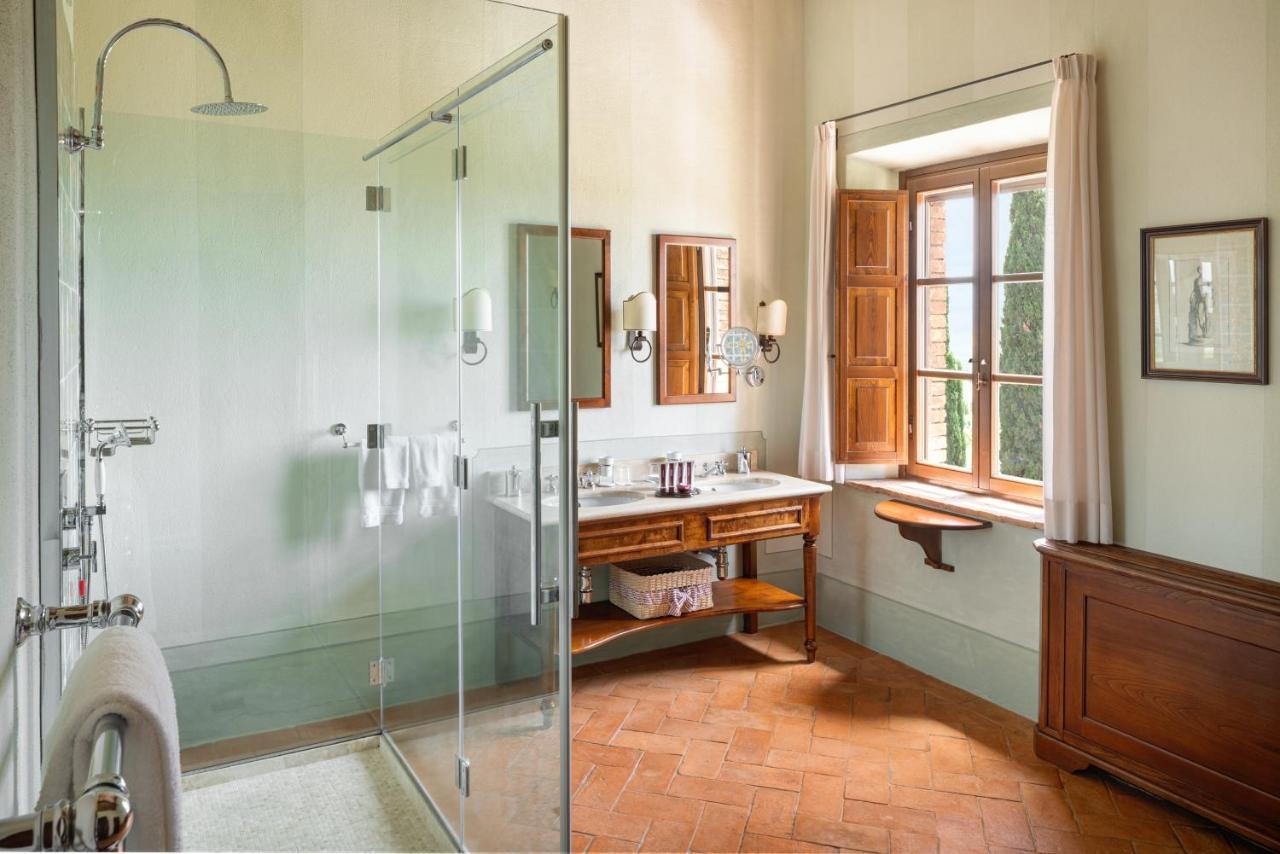 Castello Banfi - Il Borgo - Relais Et Chateaux Hotel