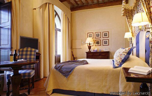 Hotel Castello Banfi - Il Borgo - Relais Et Chateaux