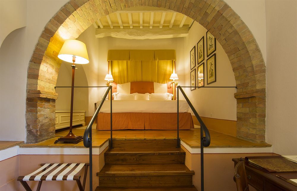 Castello Banfi - Il Borgo - Relais Et Chateaux 5*