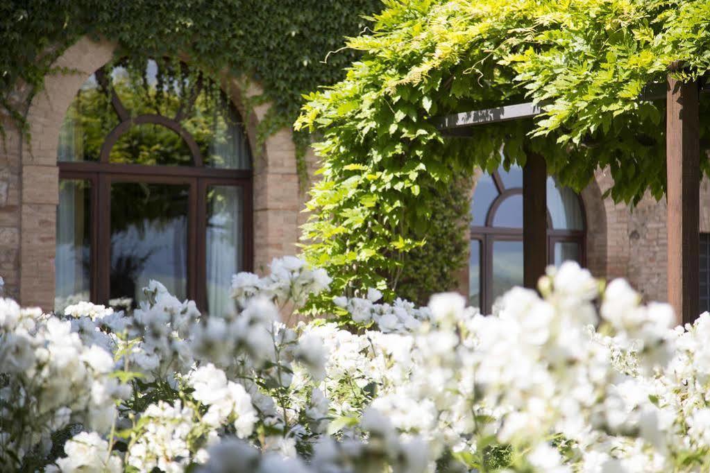 Castello Banfi - Il Borgo - Relais Et Chateaux Hotel Poggio alle Mura